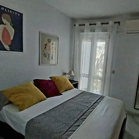 Bonito Apartamento En Centro アパート マラガ